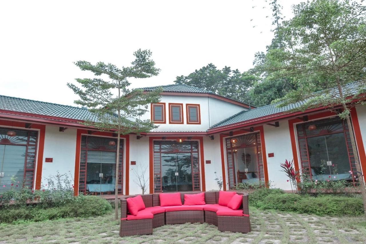 Furano Garden Home Hoa Binh - Venuestay Buitenkant foto